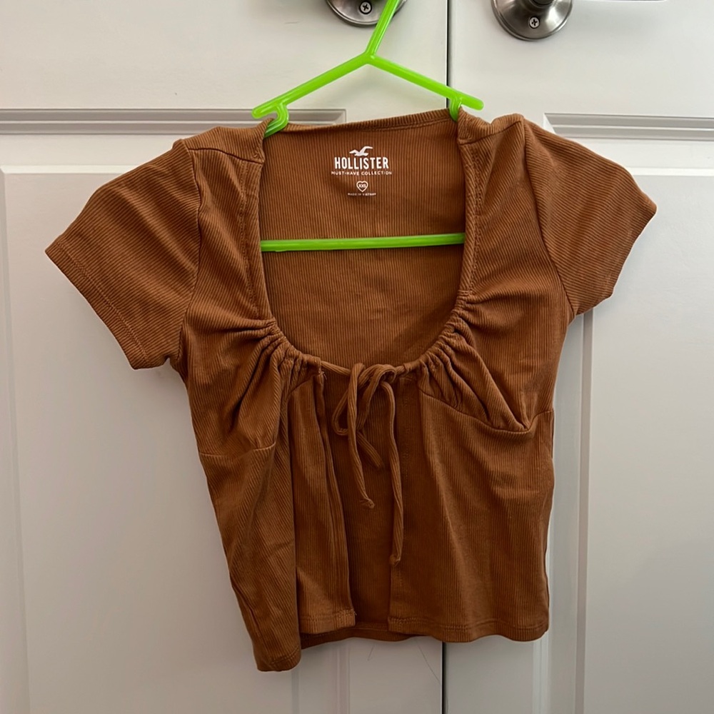 Hollister Tie Top